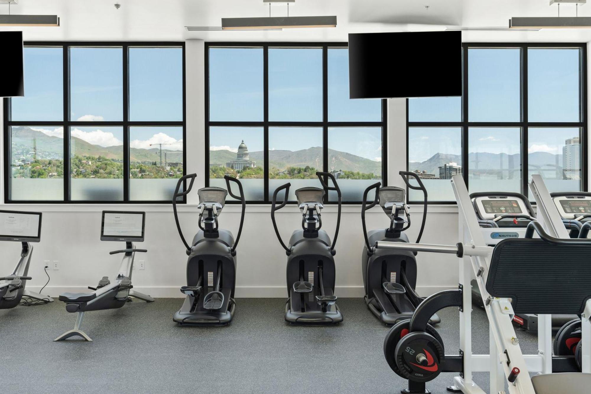 דירות סולט לייק סיטי Outstanding Amenities-New Complex- Downtown Luxury מראה חיצוני תמונה